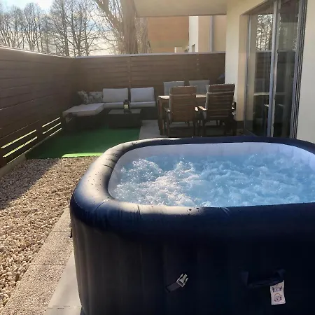 公寓 Jenny With Jacuzzi Brezovica