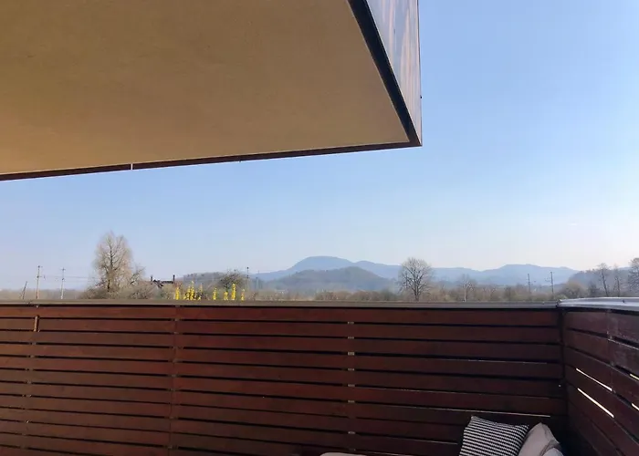 Jenny With Jacuzzi Διαμέρισμα