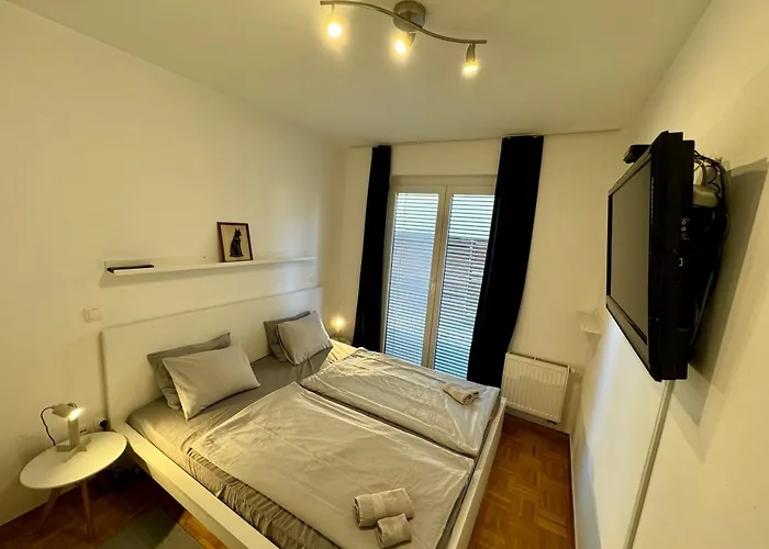 Jenny With Jacuzzi Διαμέρισμα